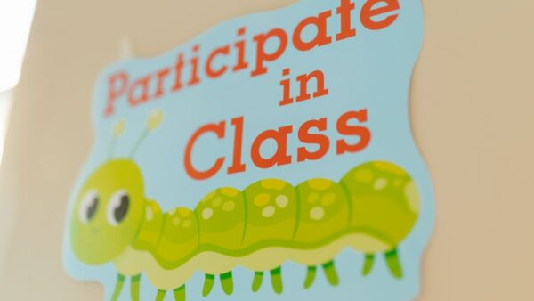 Is Learning Sign Language Hard? A Complete Guide to ASL & Deaf Culture