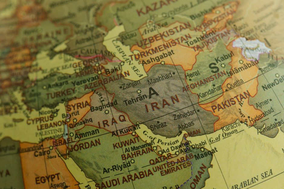 Map of Afghanistan highlighting linguistic regions and languages spoken